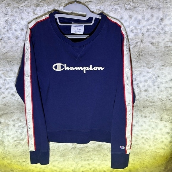 Champion Tops - Champion Sweatshirt
